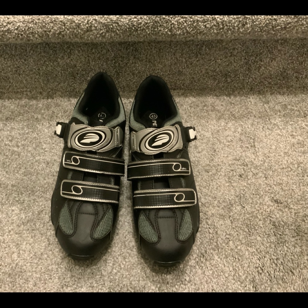 Women’s Cycling Shoes